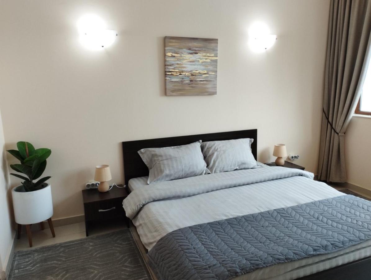 קברנה Privat Apartament Golf Coast מראה חיצוני תמונה