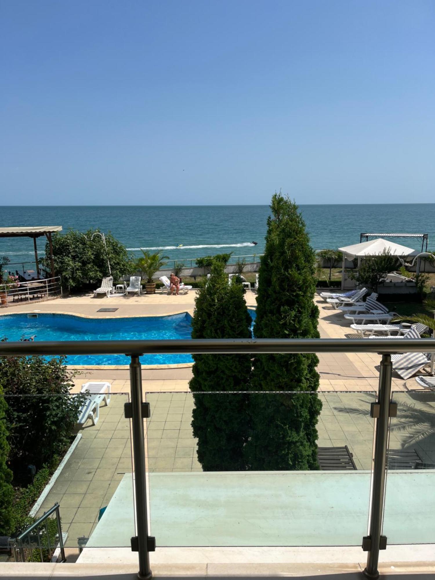 קברנה Privat Apartament Golf Coast מראה חיצוני תמונה