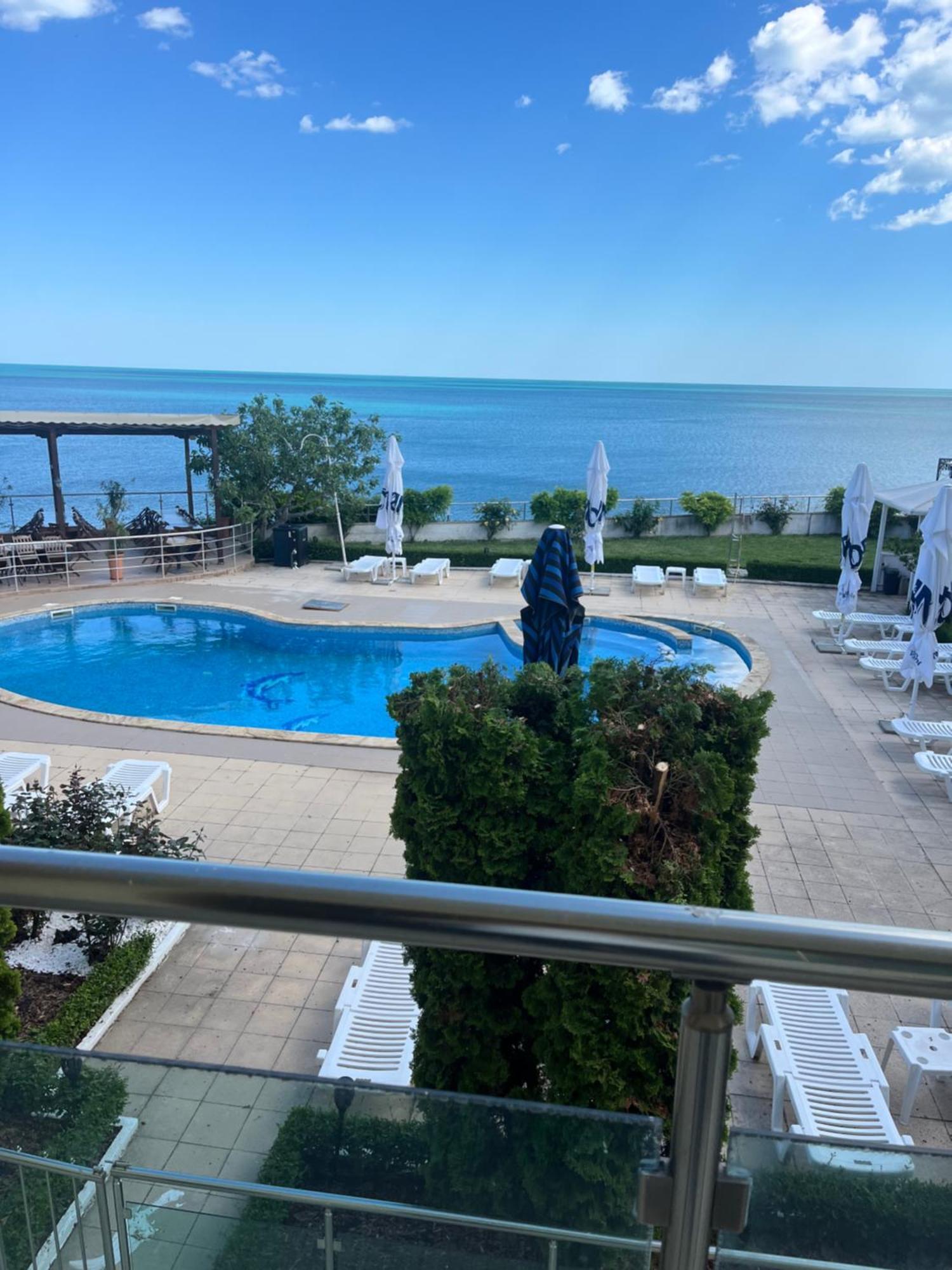 קברנה Privat Apartament Golf Coast מראה חיצוני תמונה
